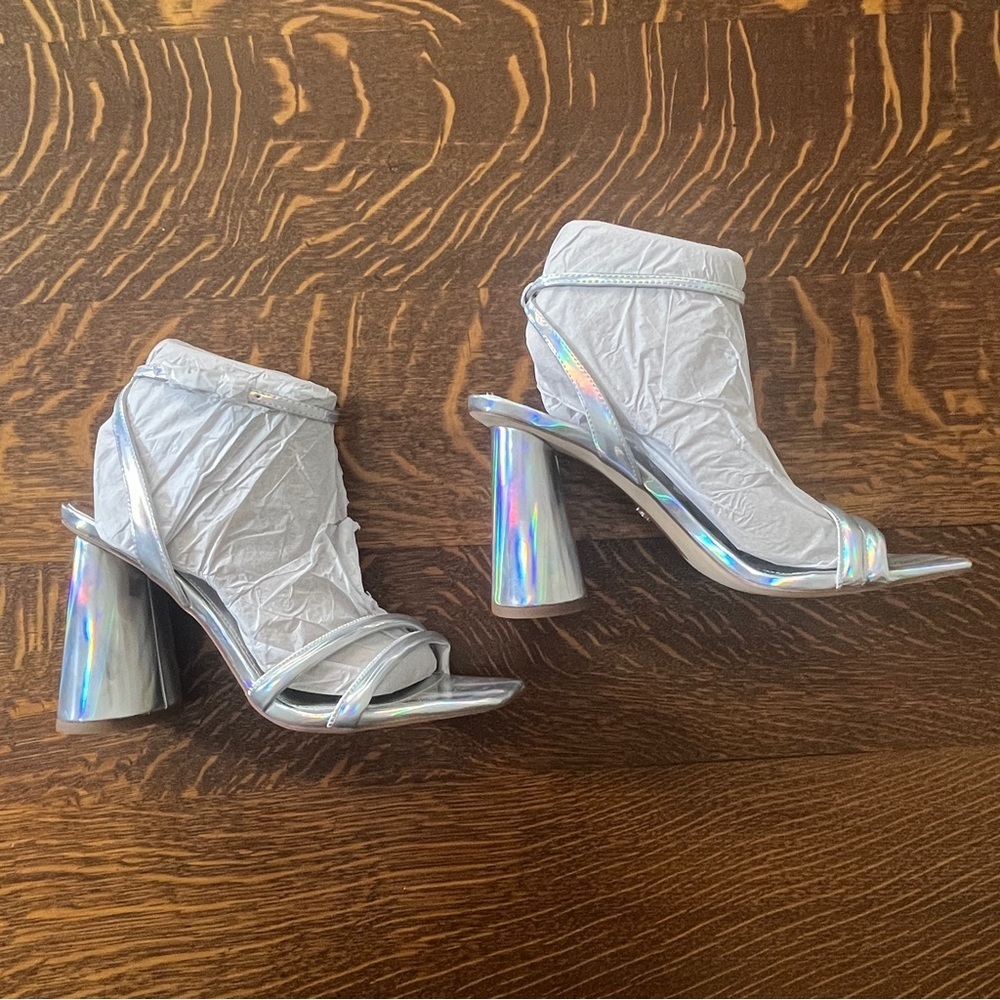 Sam Edelman Shiny Silver Block Heels - Picture 2 of 6